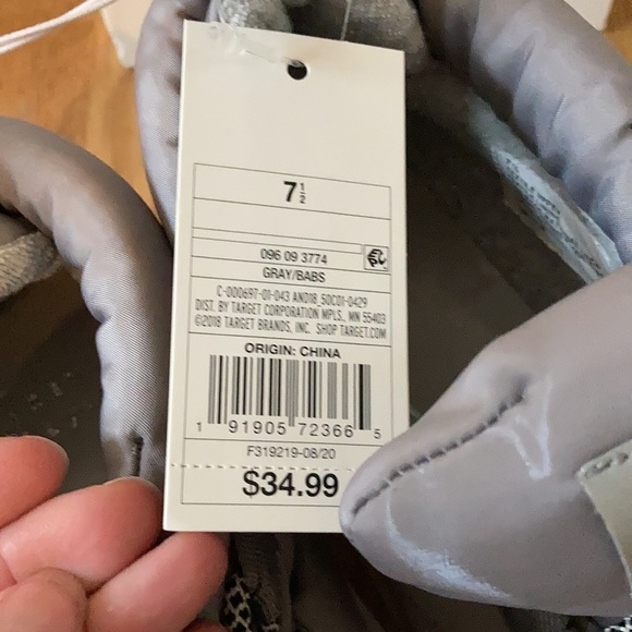 Women’s ankle grey boots/shoes. NWT! A New Day /target. Size 7 1/2 - Picture 2 of 6